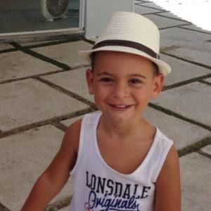 Meet your Posher, Nella